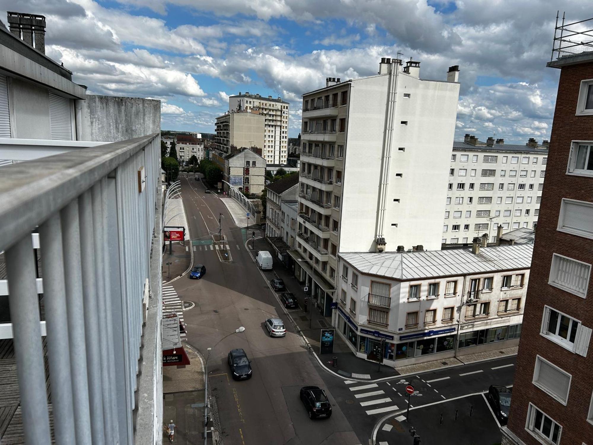 Volt Air Roof Top - Wifi - Parking Prive - Proche Gare Troyes Buitenkant foto